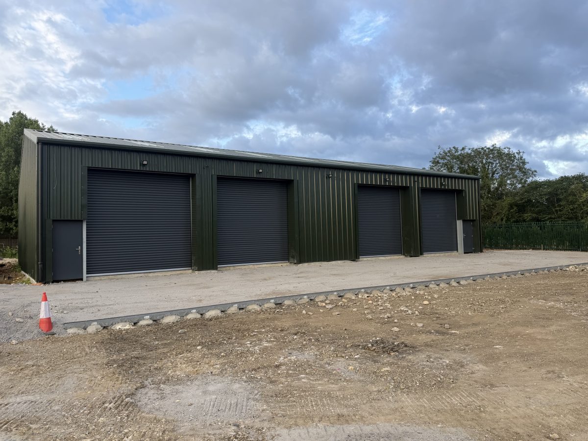 Industrial Unit in Kidlington, Oxford - photo 2