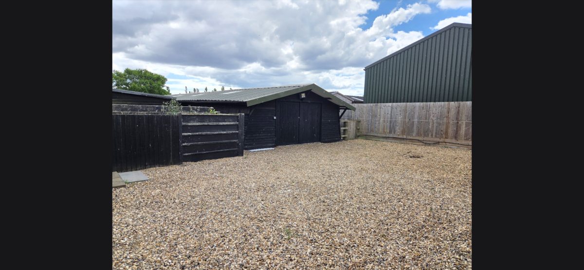 Storage in Lawford, Manningtree - photo 4