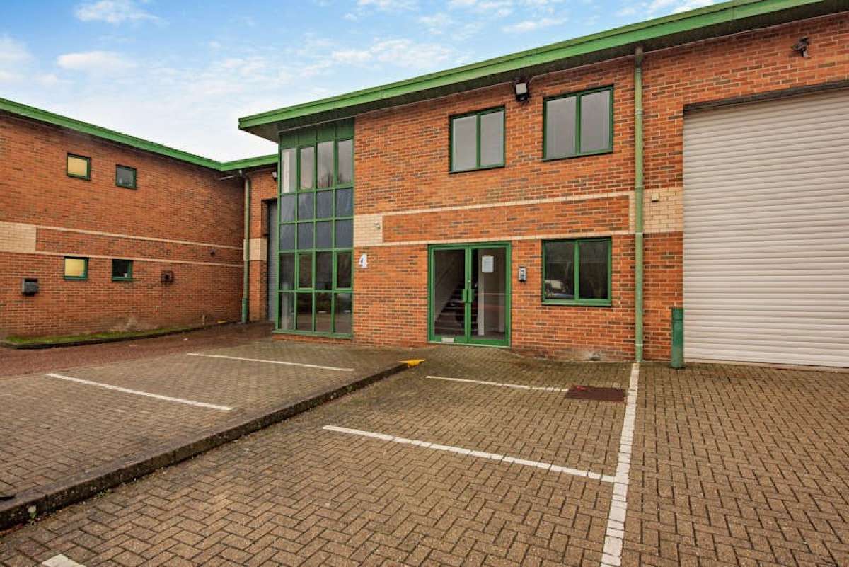 Industrial in Thatcham