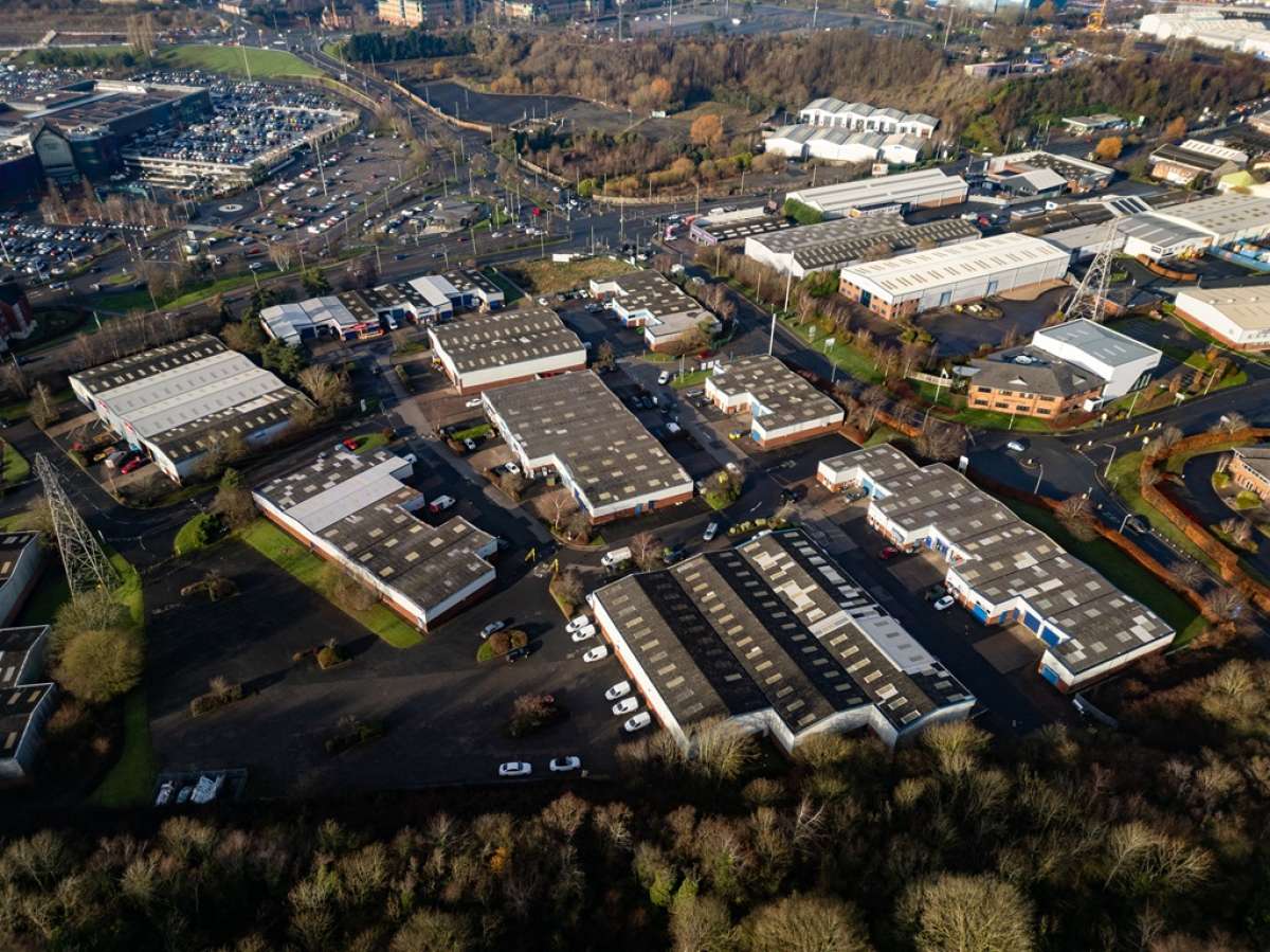 Industrial Unit in Brierley Hill - photo 2