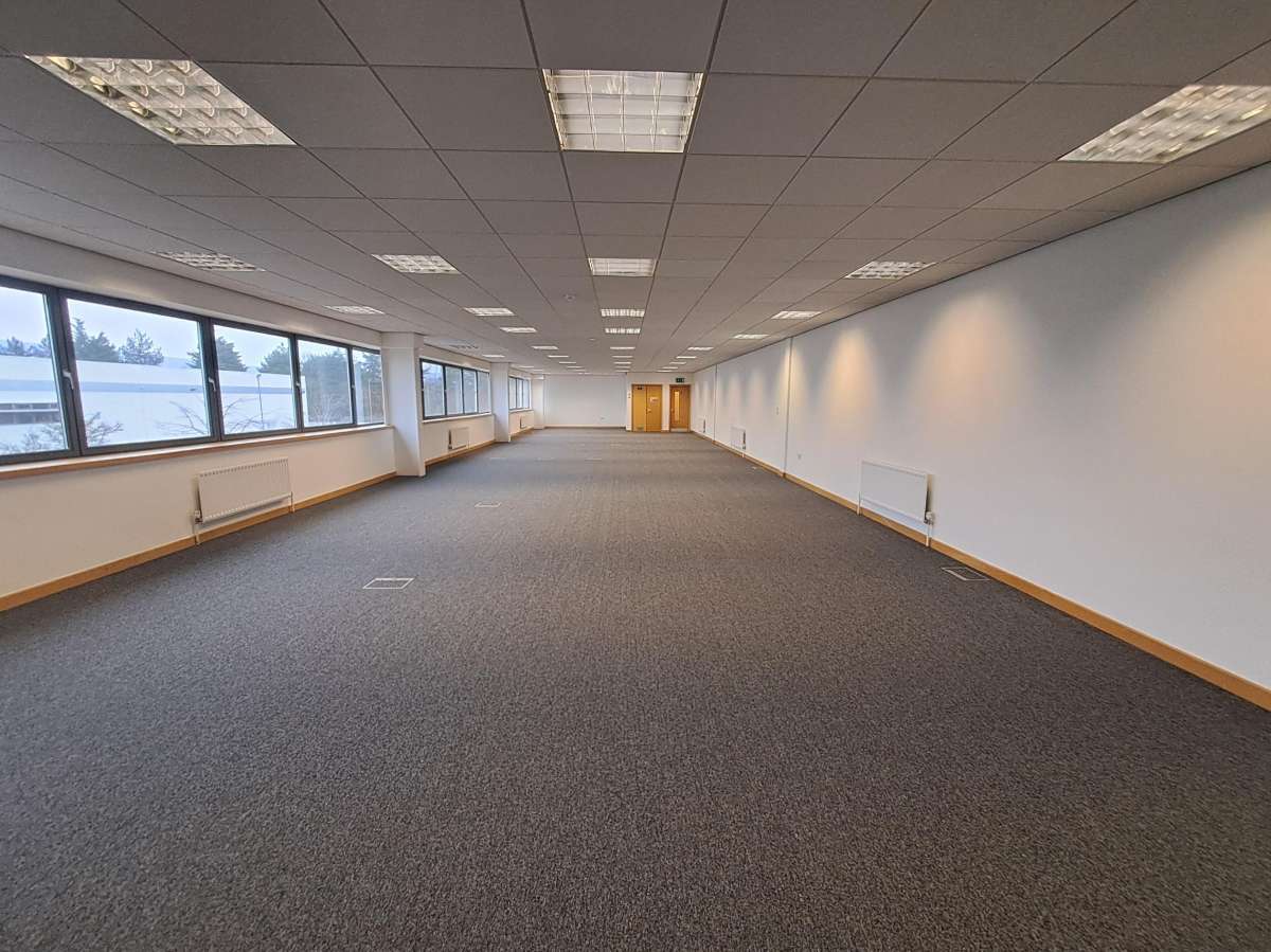Industrial Unit in Kingston - photo 3