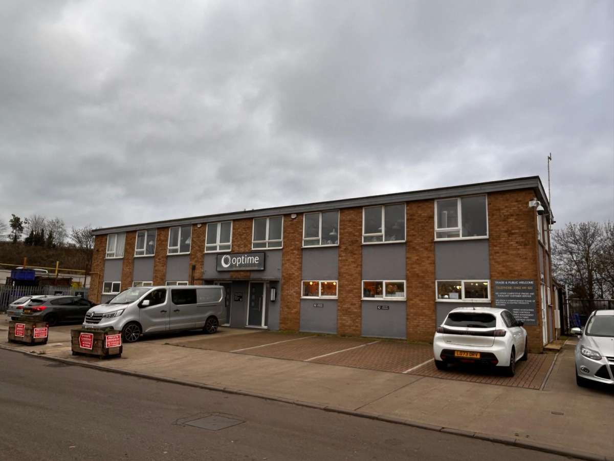 Industrial in Hitchin