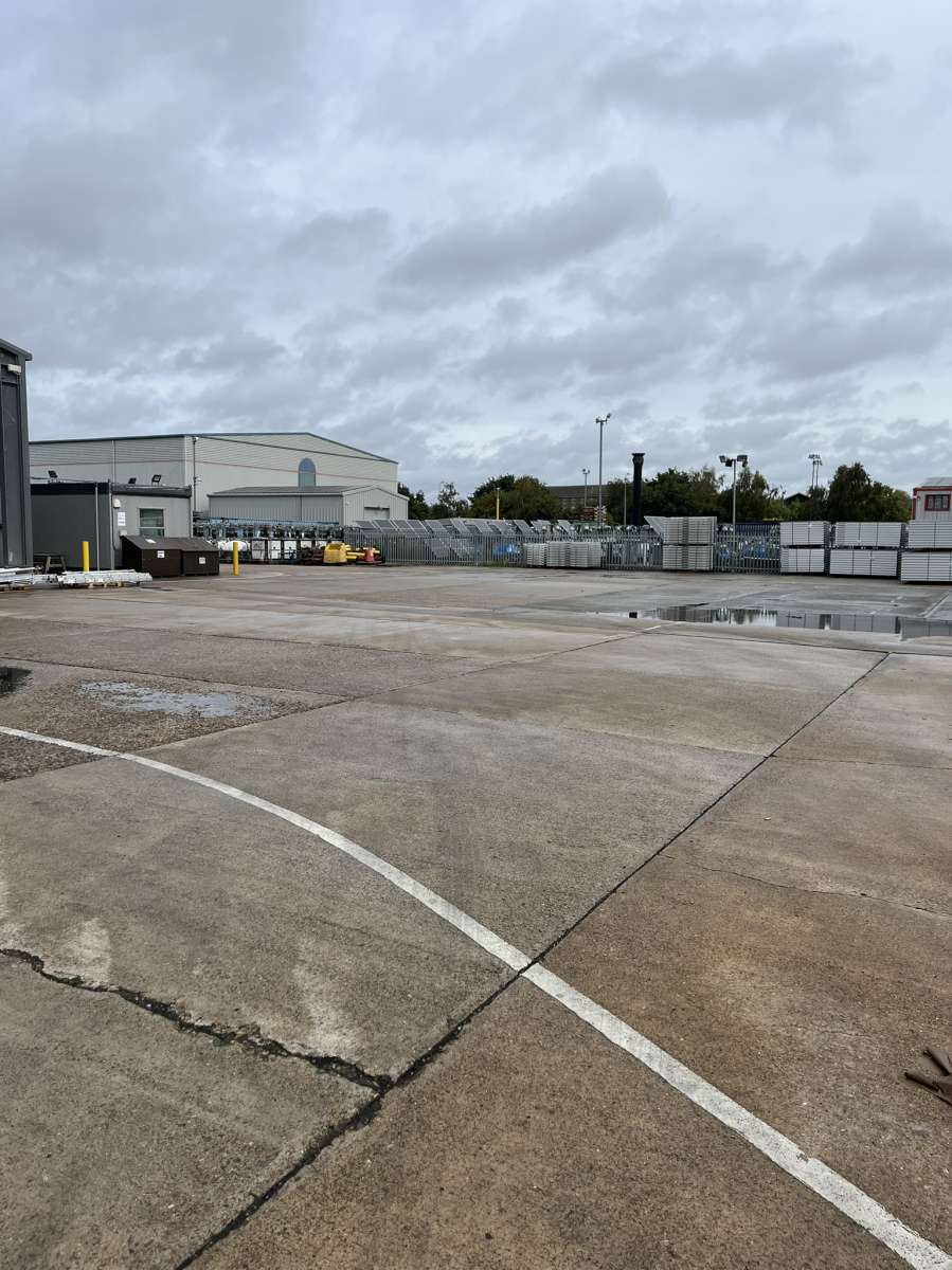 Industrial Unit in Heybridge - photo 2