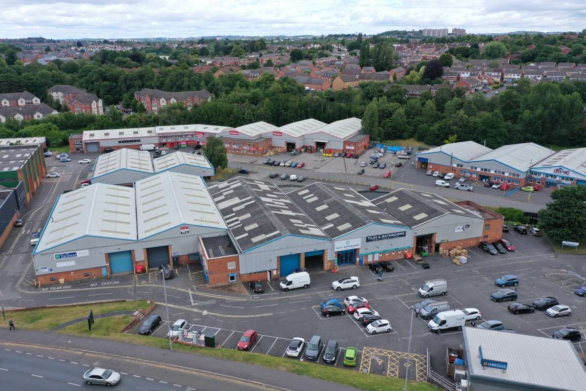 Industrial Unit in Stourbridge - photo 2