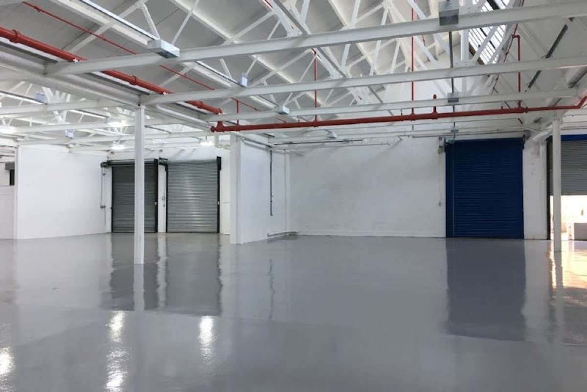 Industrial Unit in London - photo 4