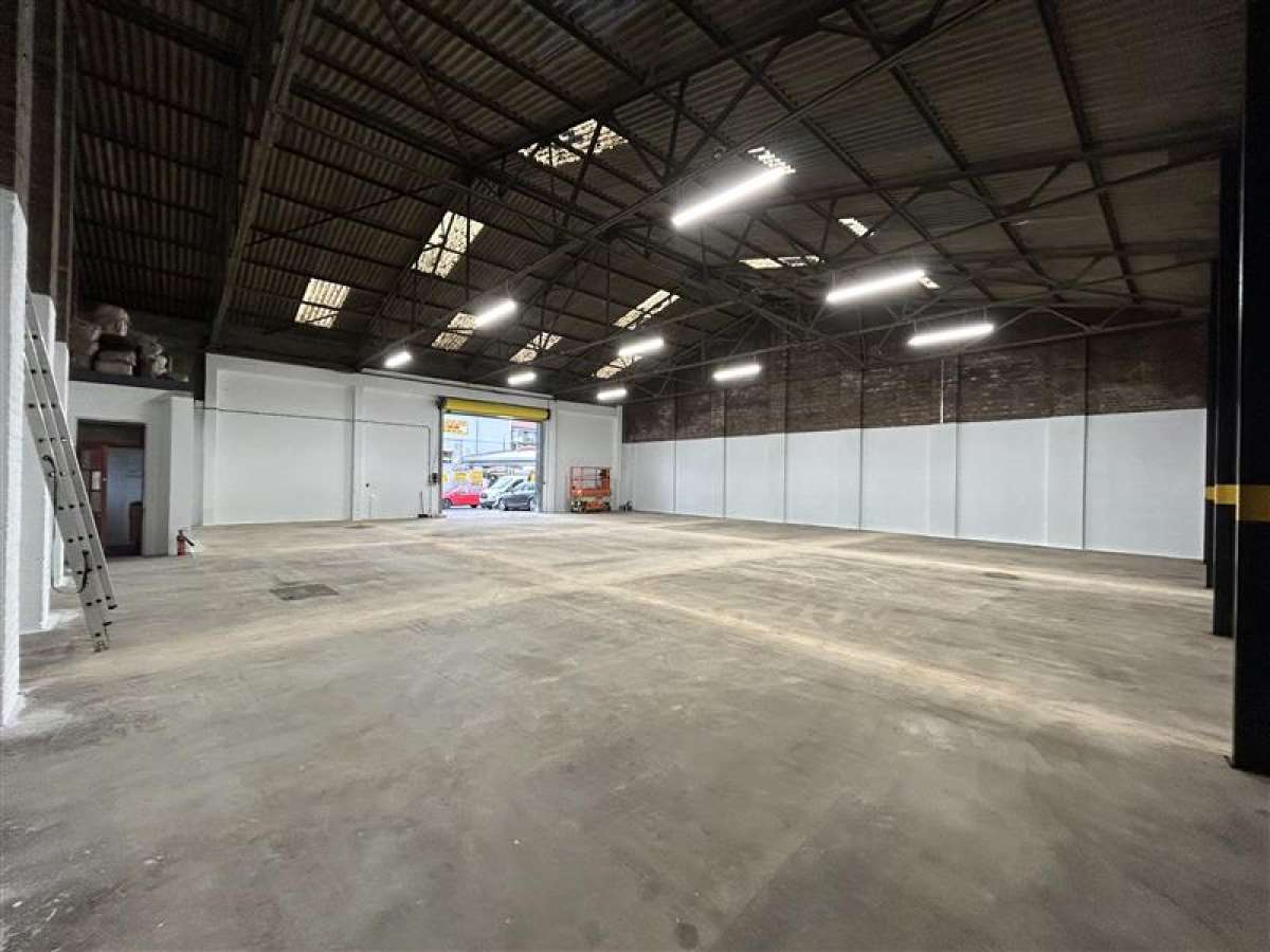 Industrial Unit in Plymouth - photo 2