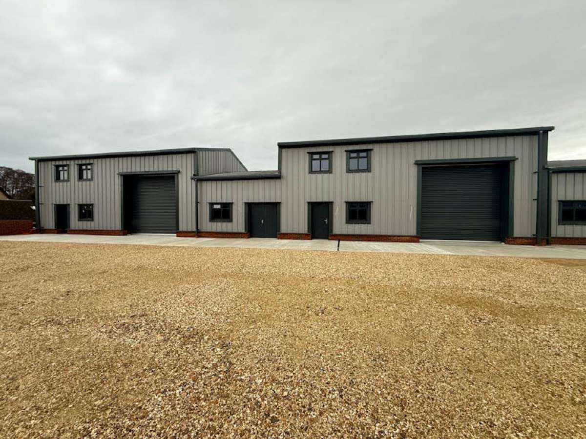 Industrial Unit in Christchurch - photo 4
