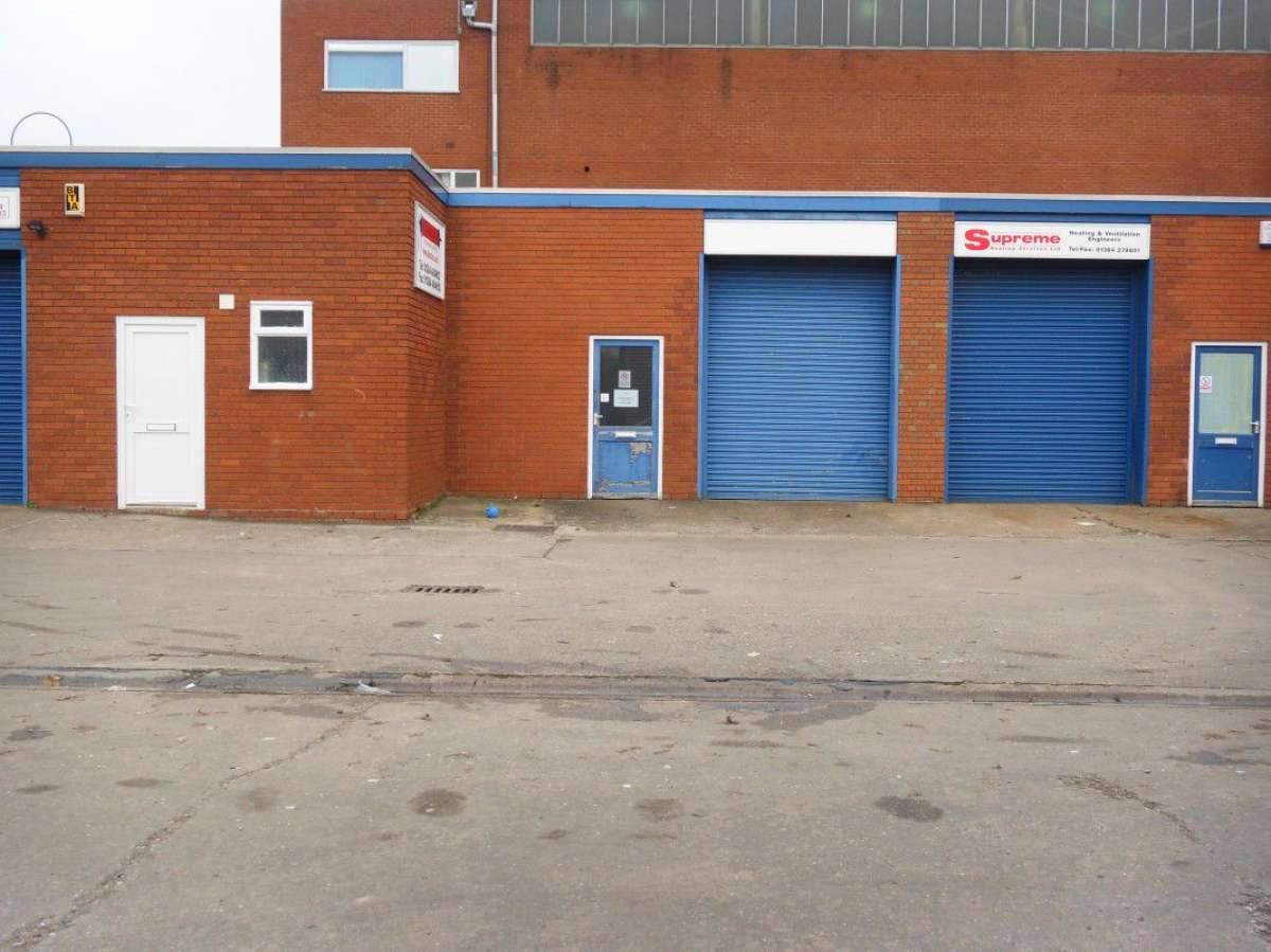 Industrial in Kingswinford