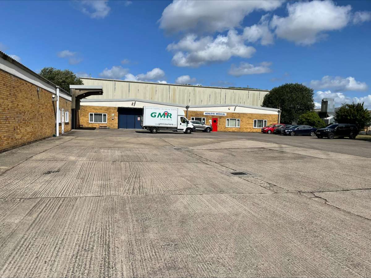 Industrial Unit in Westbury - photo 4