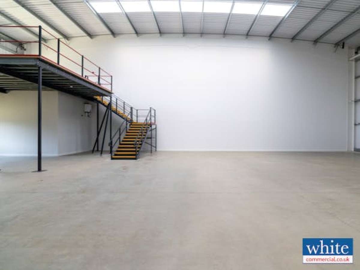 Industrial Unit in Greatworth - photo 4