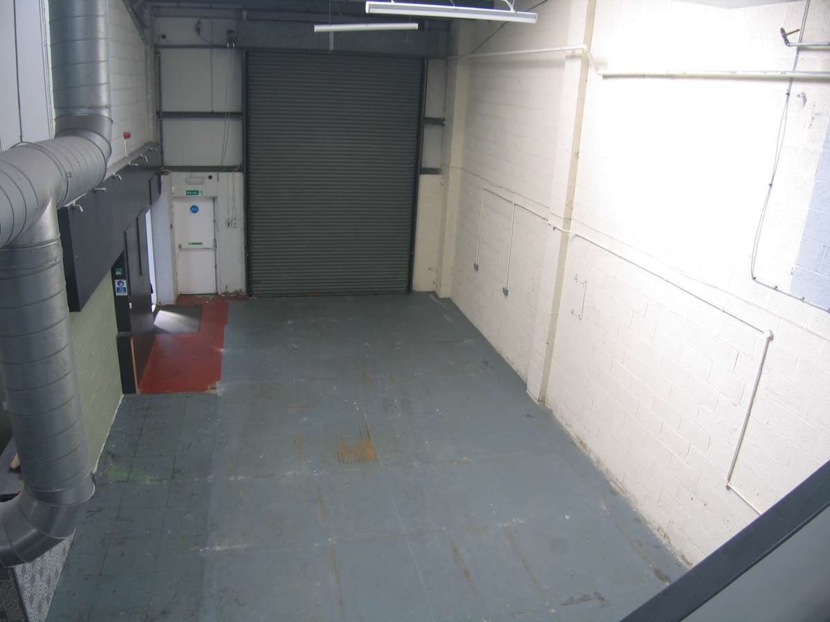 Industrial Unit in Loughborough - photo 2