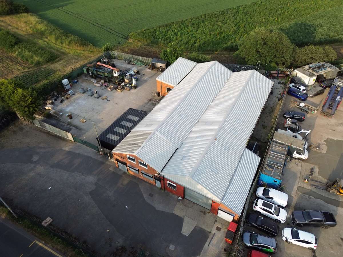Industrial in Rothwell