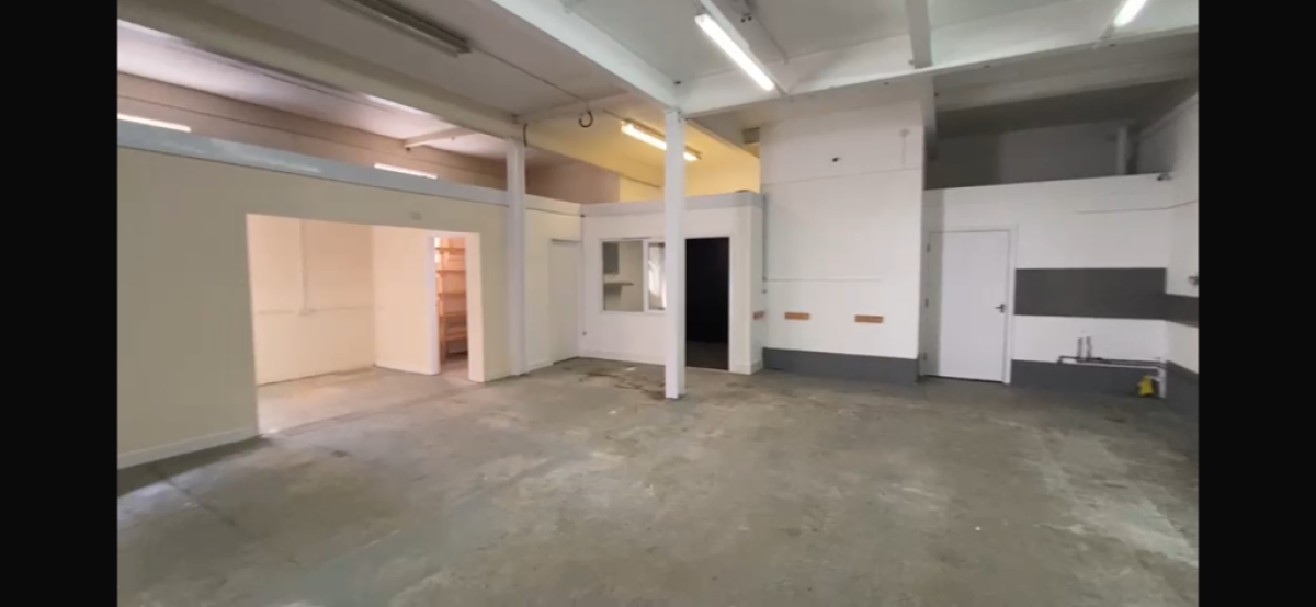 Industrial Unit in Bridgwater - photo 3
