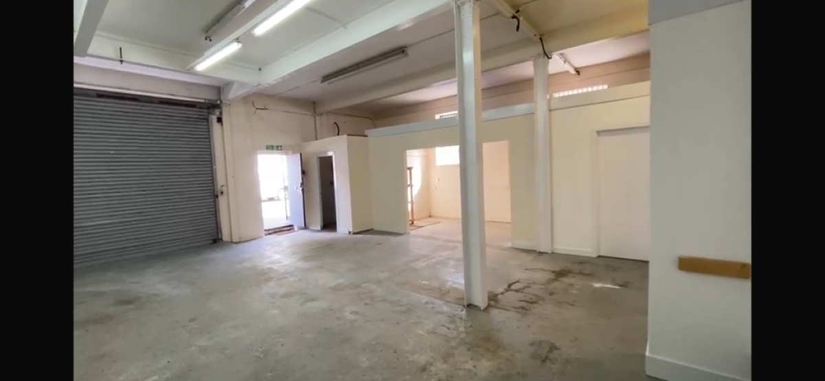 Industrial Unit in Bridgwater - photo 4