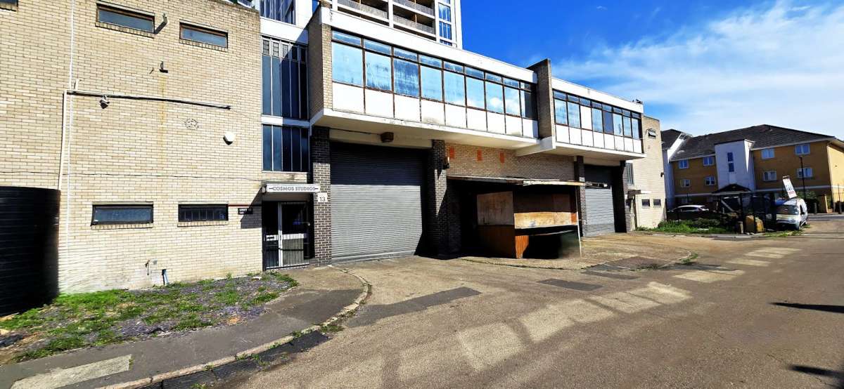 Industrial Unit in London