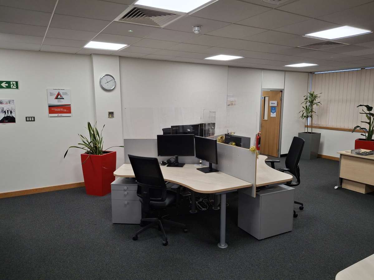 Office in Coventry - photo 2