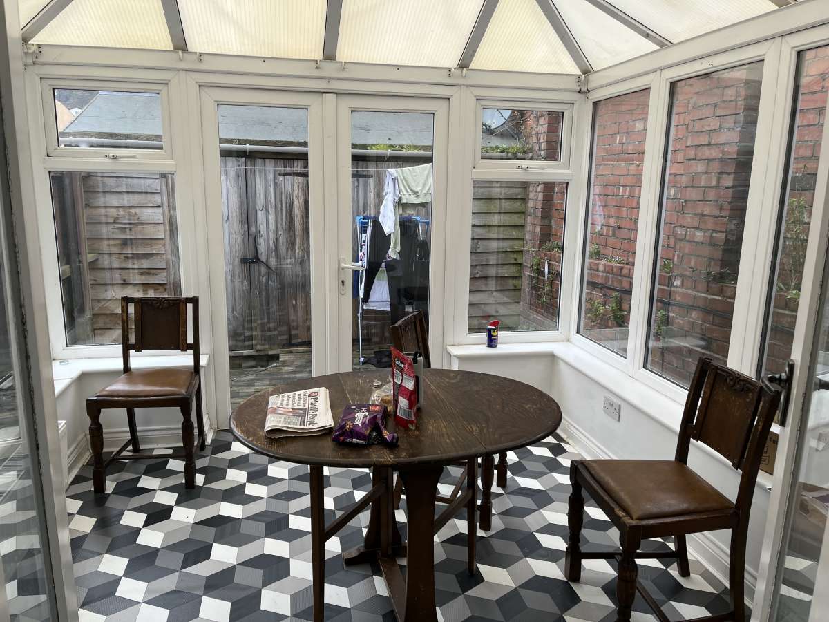 Retail/Shop in Exmouth - photo 3