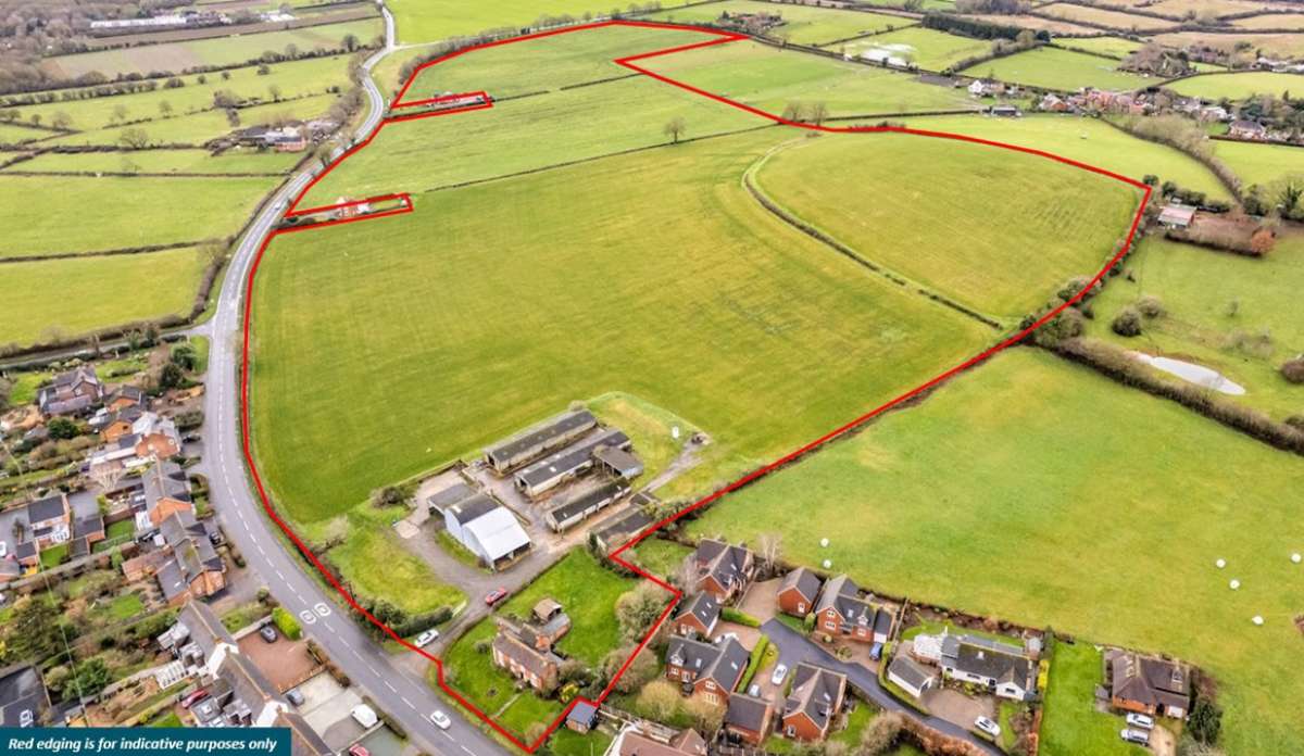 Land in Inkberrow
