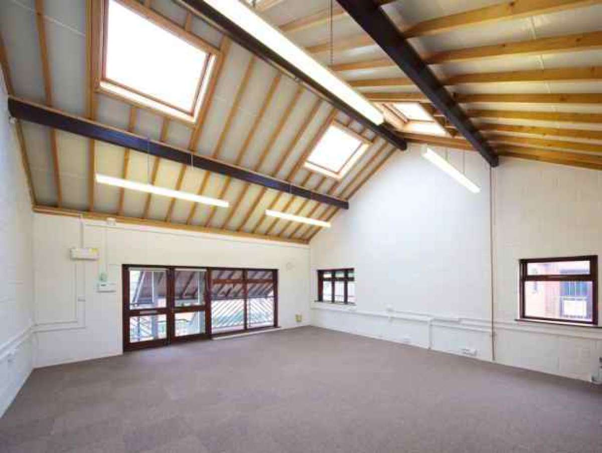 Office in Horsham - photo 4