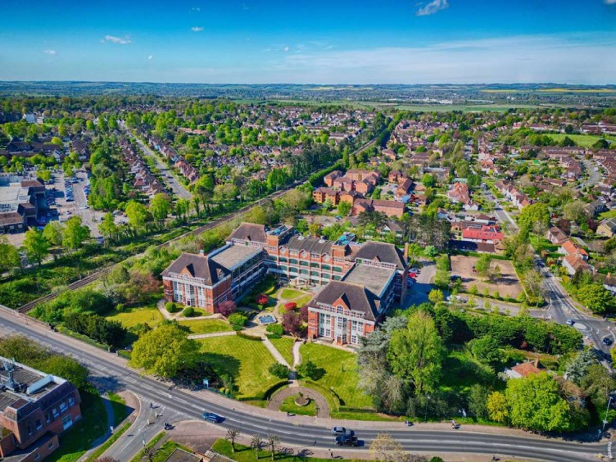 Office in Letchworth Garden City - photo 2