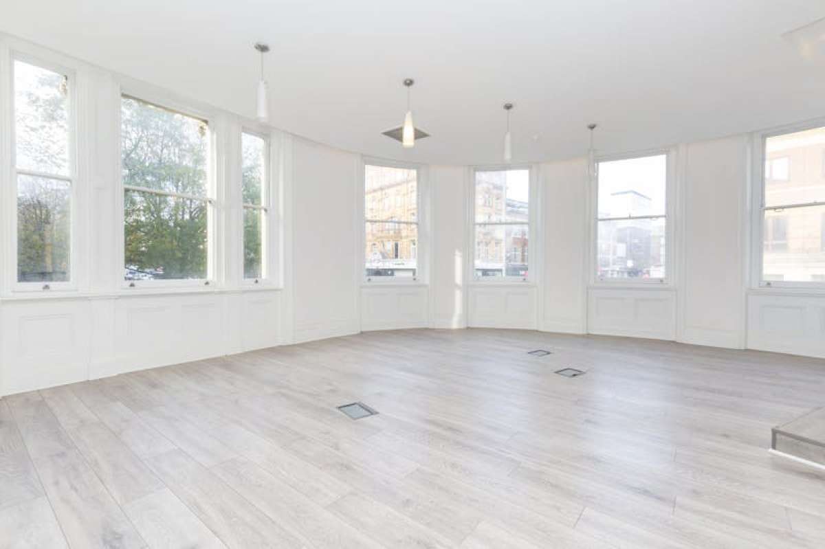 Office in London - photo 3