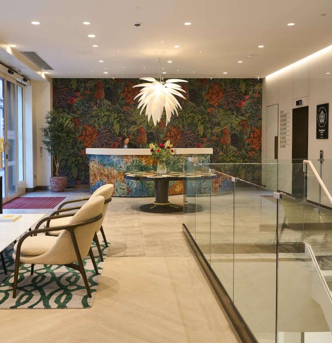Office in London - photo 2