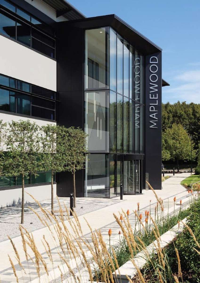 Office in Basingstoke - photo 3