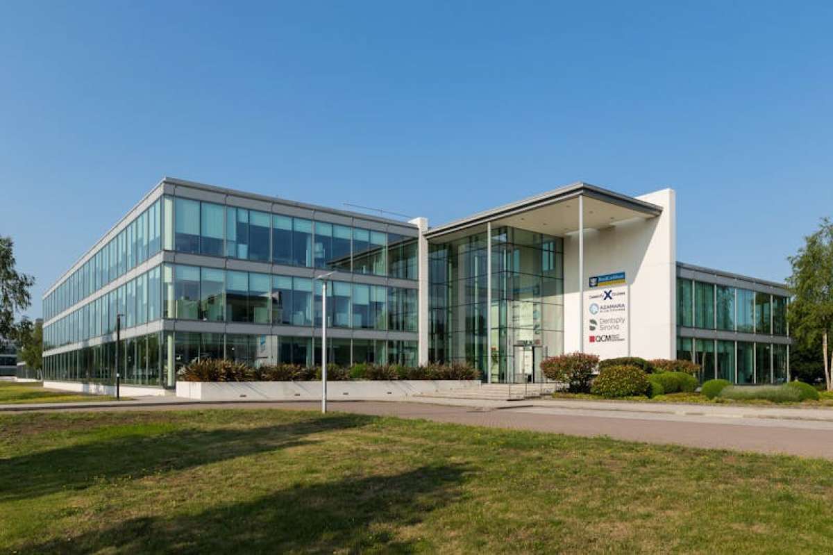 Office in Weybridge