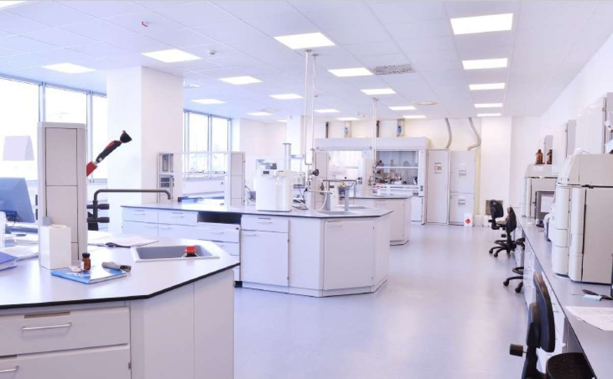 Office in Abingdon Science Park - photo 4