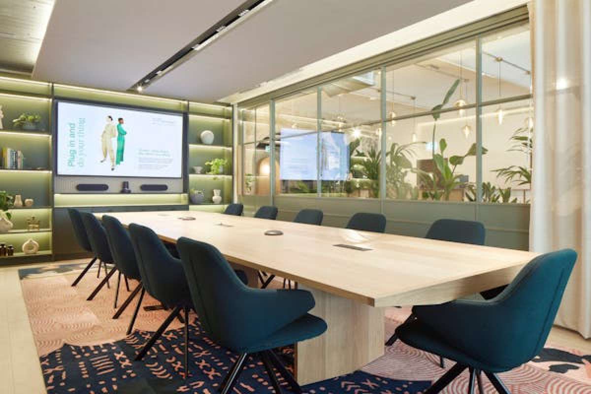 Office in London - photo 4