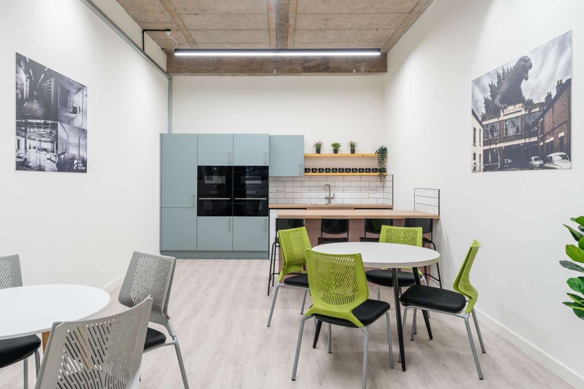 Office in Gloucester - photo 4