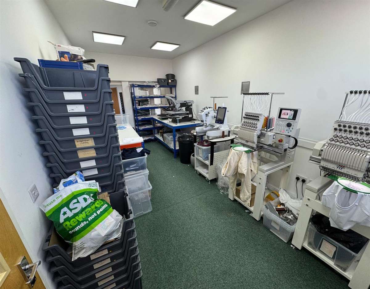 Office in Retford - photo 4