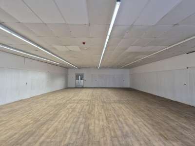 Retail/Shop in Hoylake - photo 4