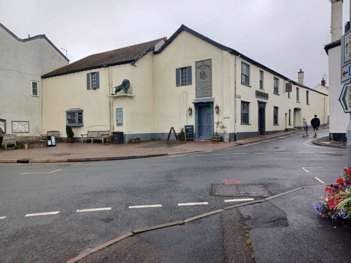 Retail in Chulmleigh