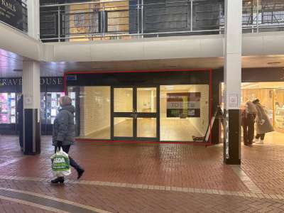Retail in Cwmbran