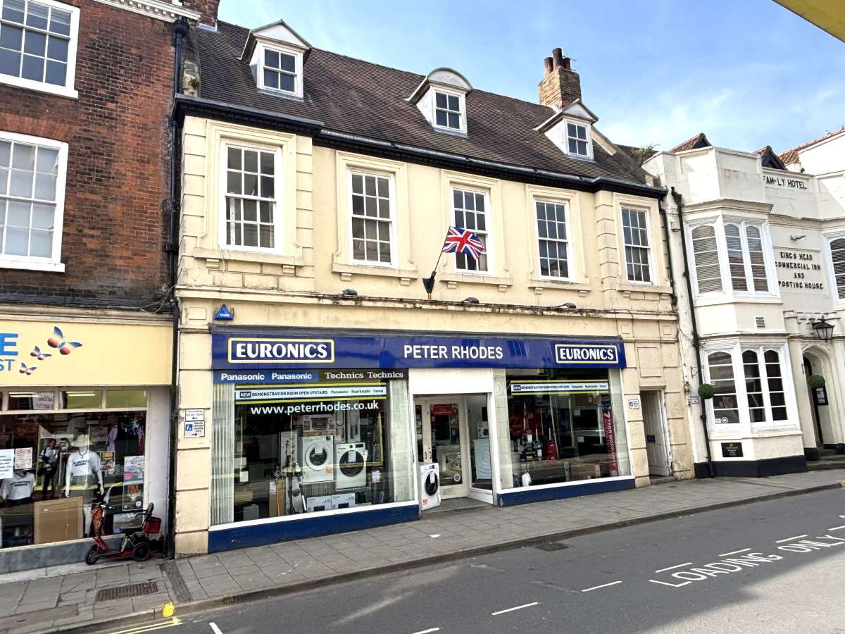Retail in Louth