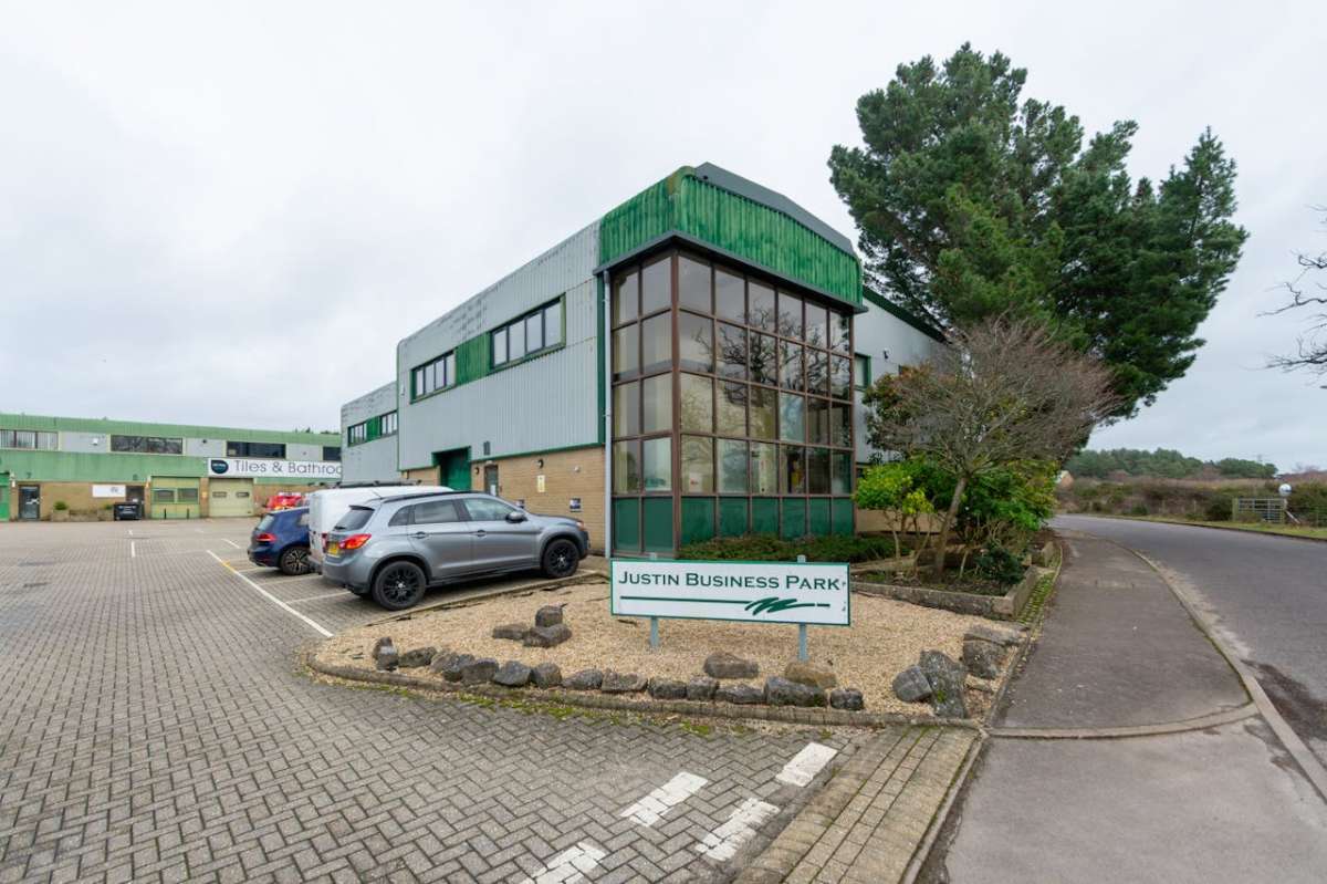 Retail in Wareham