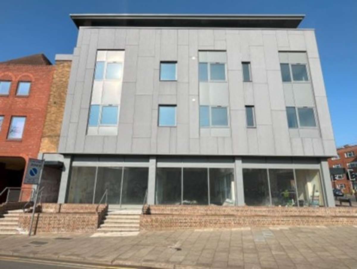 Retail in Hitchin