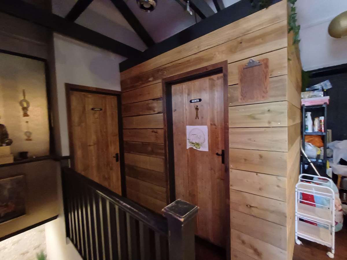 Retail/Shop in Truro - photo 3
