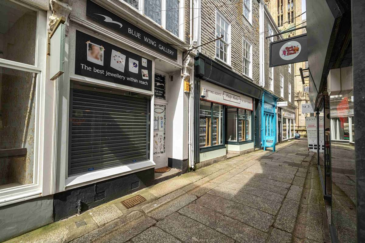 Retail/Shop in Truro - photo 4